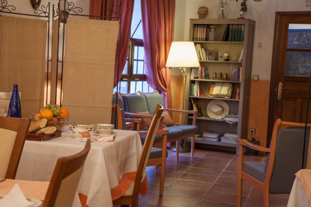 Tardelcuende La Casa Del Maestroゲストハウス エクステリア 写真